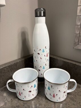 White Winter Pattern Insulated Bottle and Mug Set with Blue and Red Accents